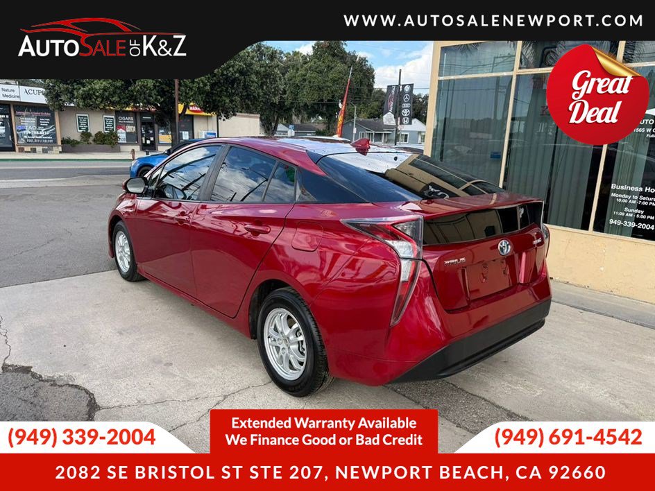 Used 2016 Toyota Prius Three FWD image 10