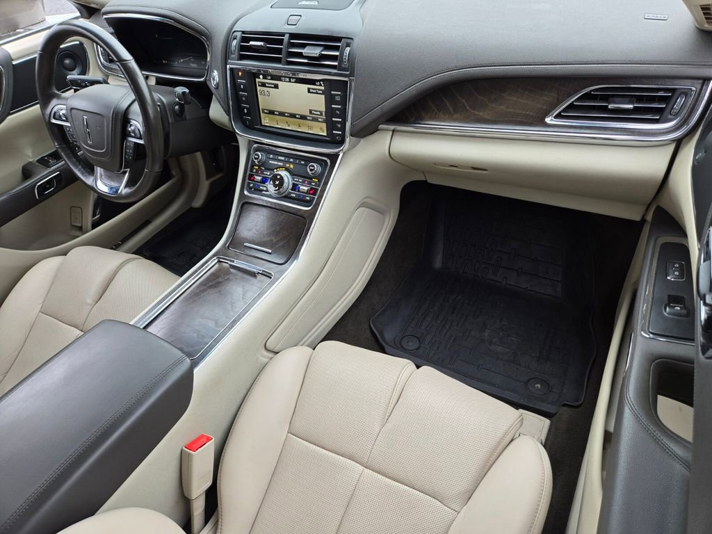 Used 2019 Lincoln Continental Reserve AWD/4WD image 24