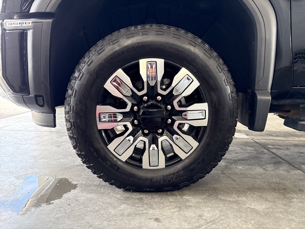 Used 2026 GMC Sierra 3500 Denali w/ Technology Package AWD/4WD image 37