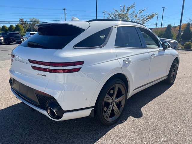 Used 2024 Genesis GV70 3.5T Sport w/ Sport Prestige Package AWD/4WD image 11