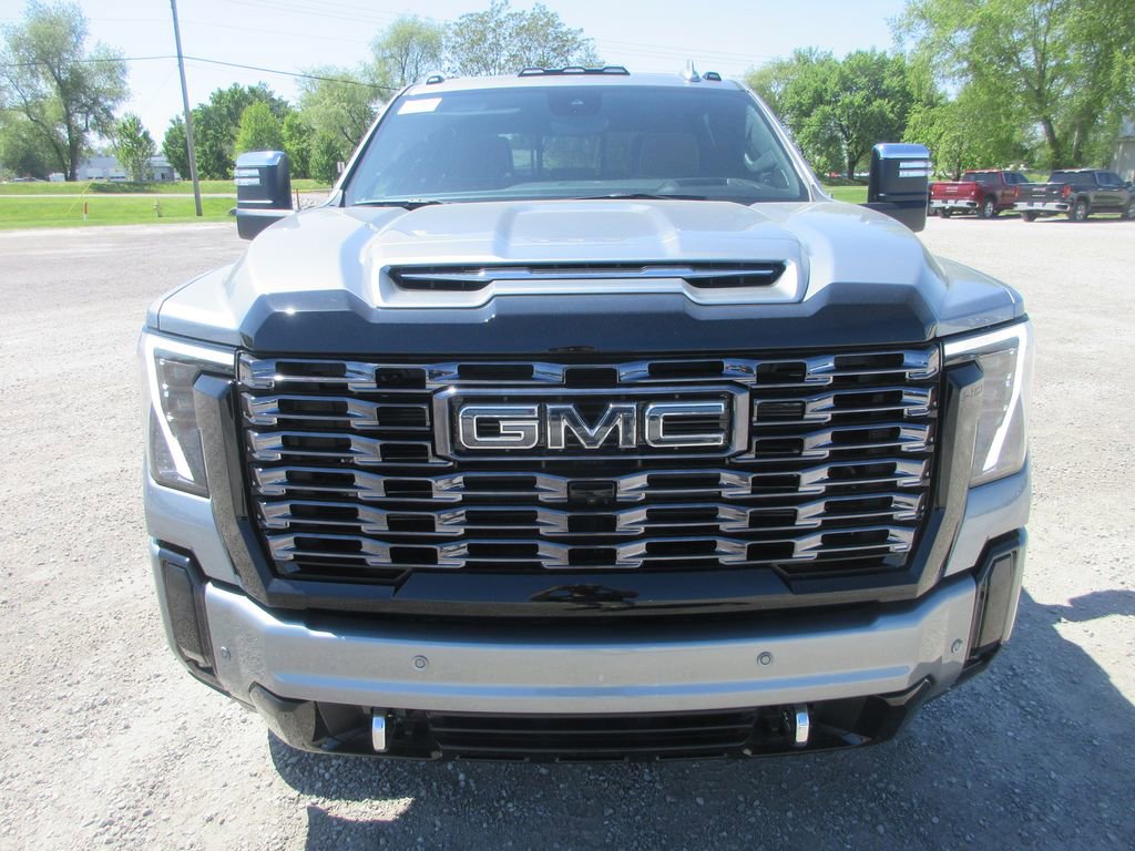 New 2026 GMC Sierra 2500 Denali Ultimate AWD/4WD image 11