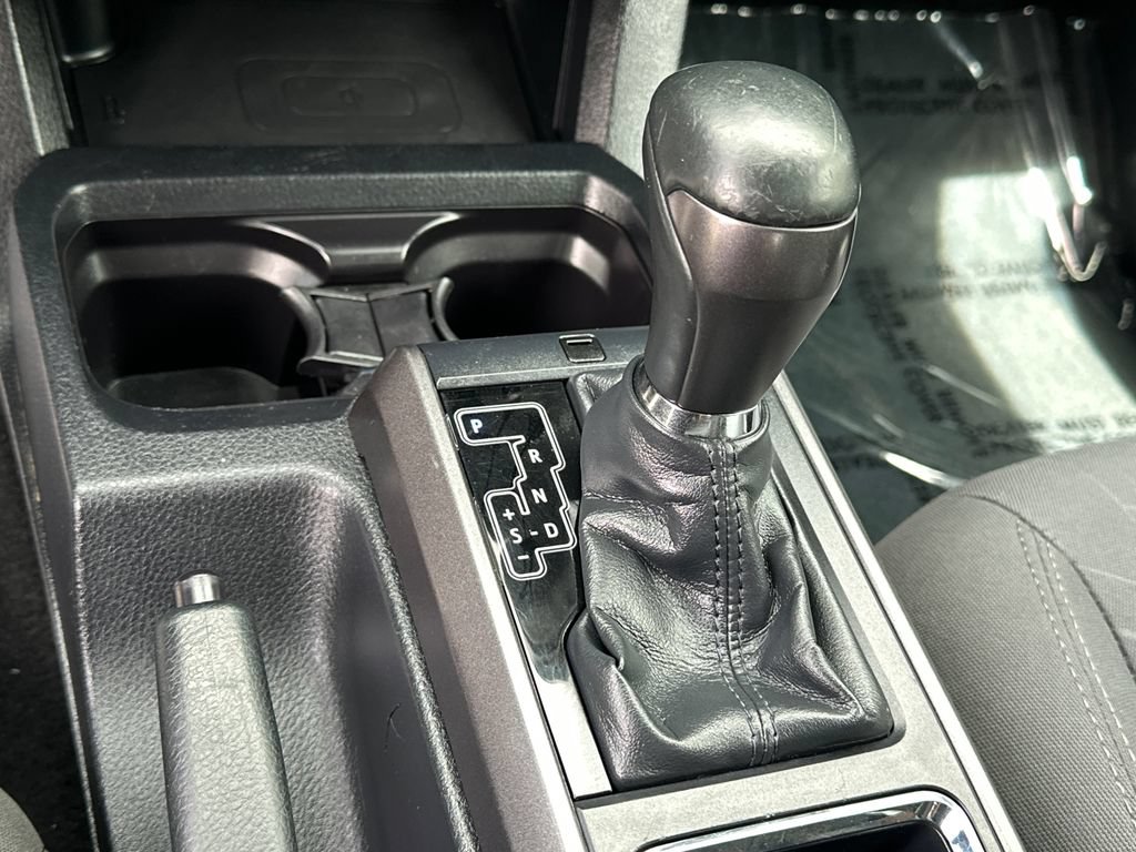 Used 2019 Toyota Tacoma TRD Off-Road AWD/4WD image 27