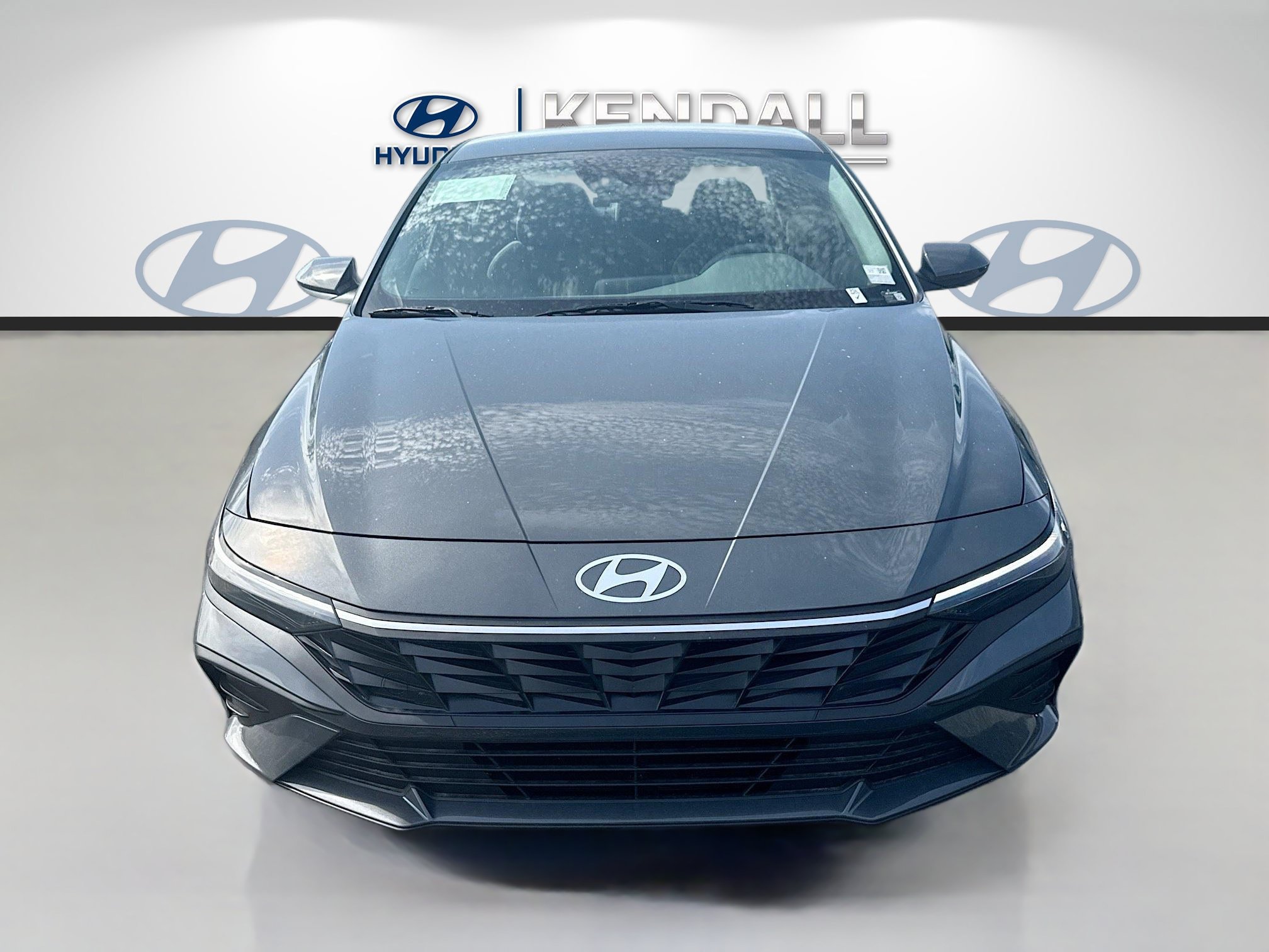 New 2026 Hyundai Elantra SE FWD image 2