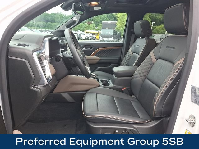 Used 2023 GMC Canyon Denali AWD/4WD image 2