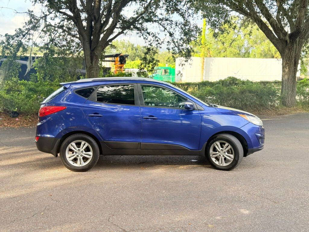 Used 2012 Hyundai Tucson GLS image 4