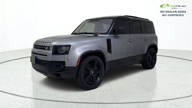 Used 2022 Land Rover Defender 110 X-Dynamic SE AWD/4WD image 3