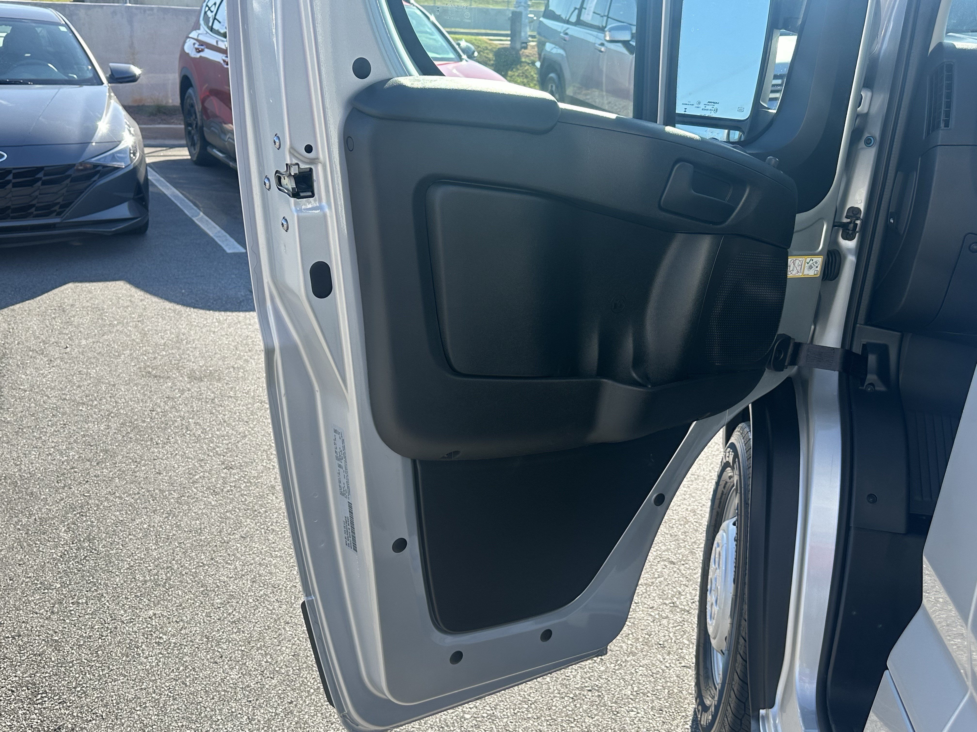 Used 2026 RAM ProMaster 1500 w/ Safety Group FWD image 10