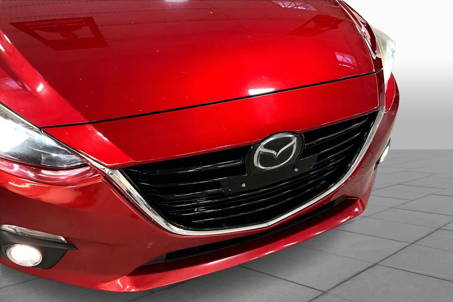 Used 2016 MAZDA MAZDA3 s Grand Touring w/ Technology Package FWD image 32
