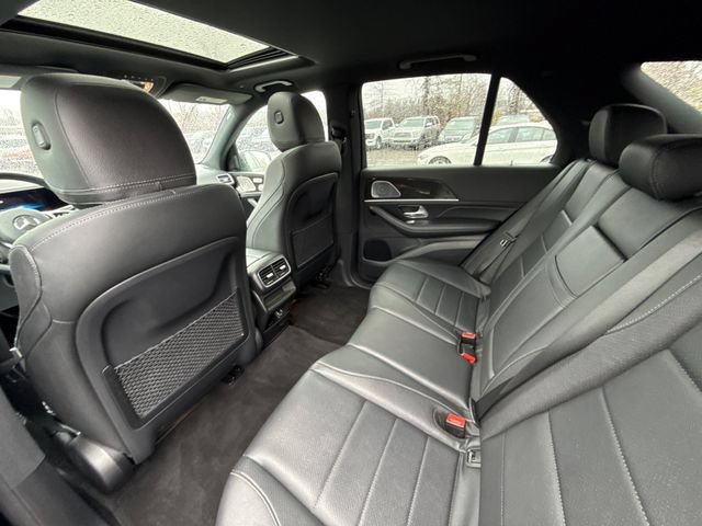 Used 2021 Mercedes-Benz GLE 350 4MATIC w/ Premium Package image 38