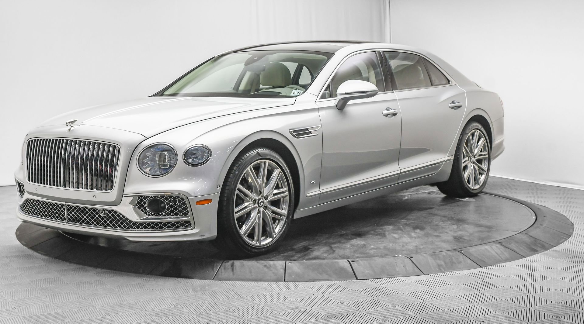 Used 2022 Bentley Flying Spur V8 image 8