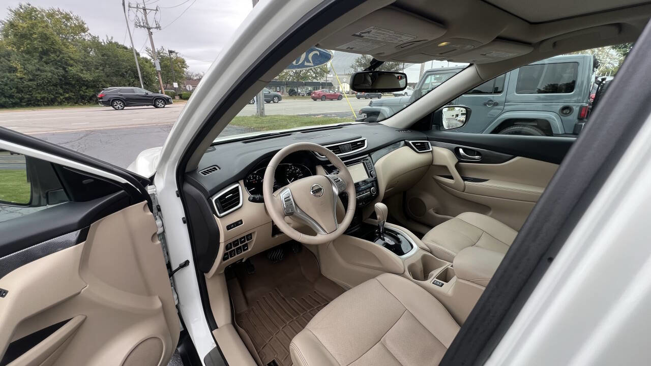 Used 2015 Nissan Rogue SL w/ SL Premium Package image 11