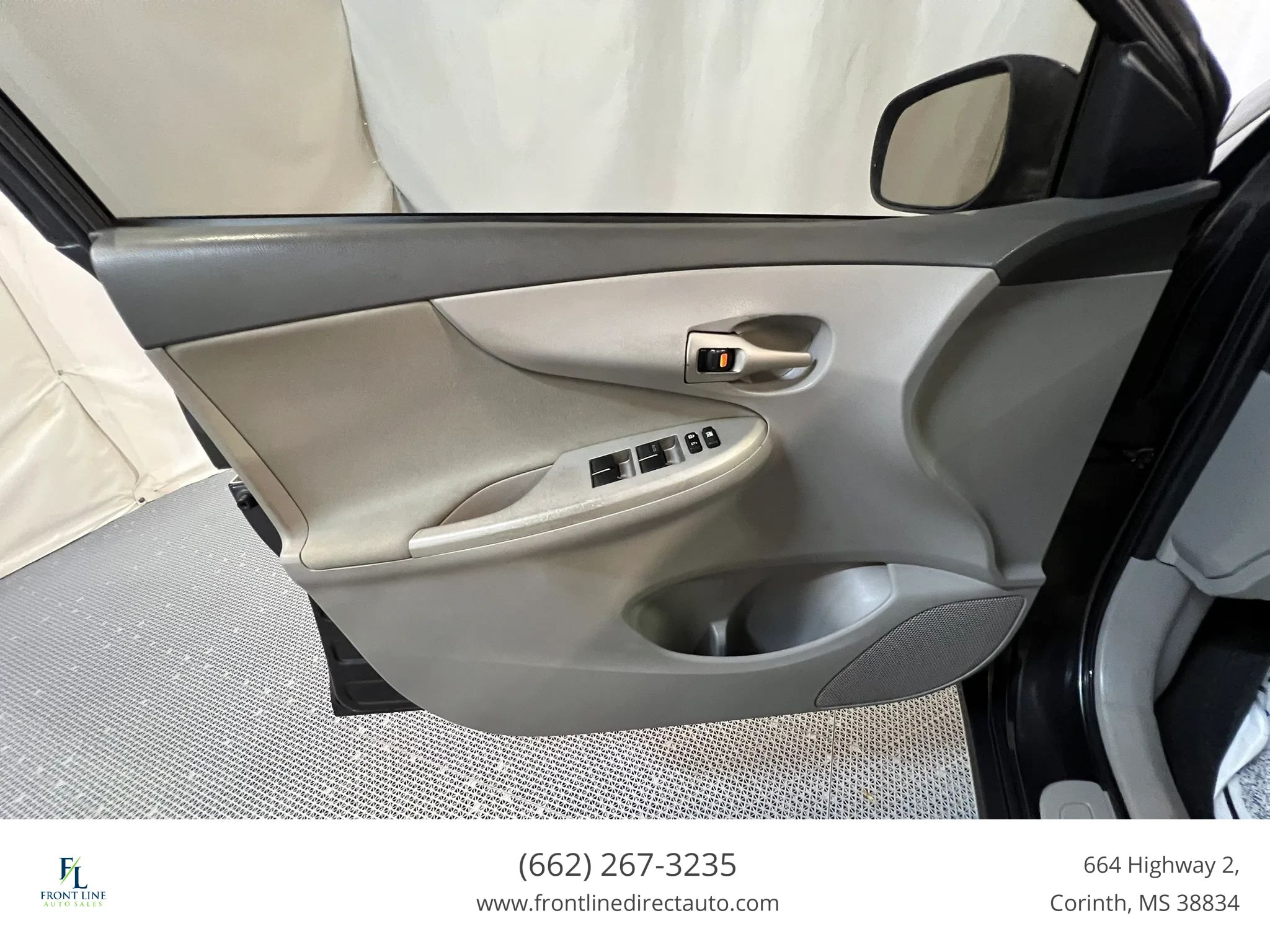 Used 2010 Toyota Corolla LE FWD image 11