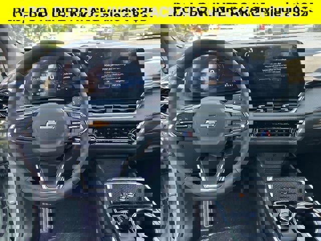 New 2026 Chevrolet Equinox LT w/ Convenience Package II image 7