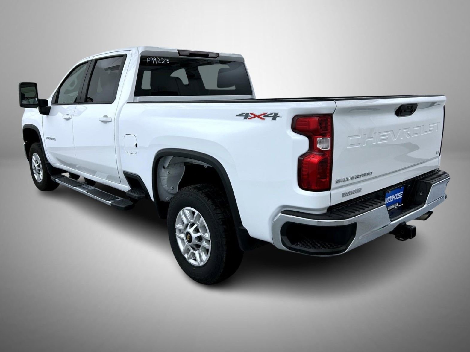 Used 2025 Chevrolet Silverado 2500 LT w/ Convenience Package image 7