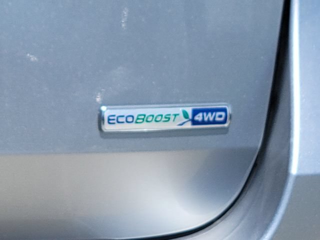 Used 2020 Ford Explorer XLT w/ Equipment Group 202A AWD/4WD image 13