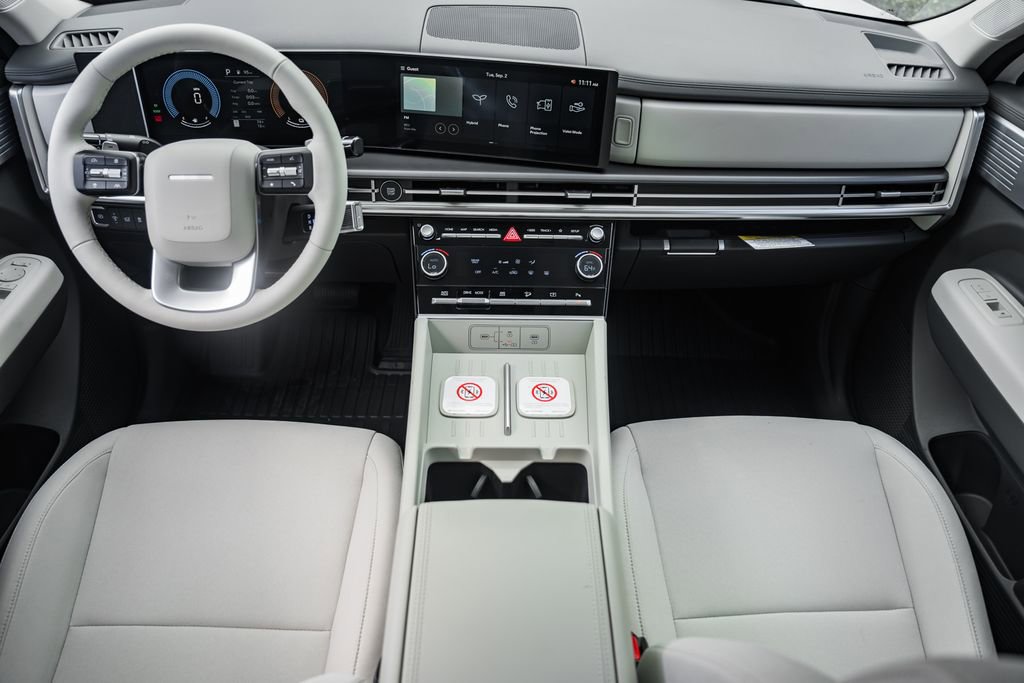 New 2026 Hyundai Santa Fe SE image 20