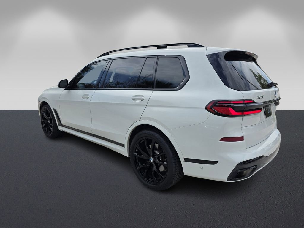 Certified 2024 BMW X7 xDrive40i w/ M Sport Package AWD/4WD image 6