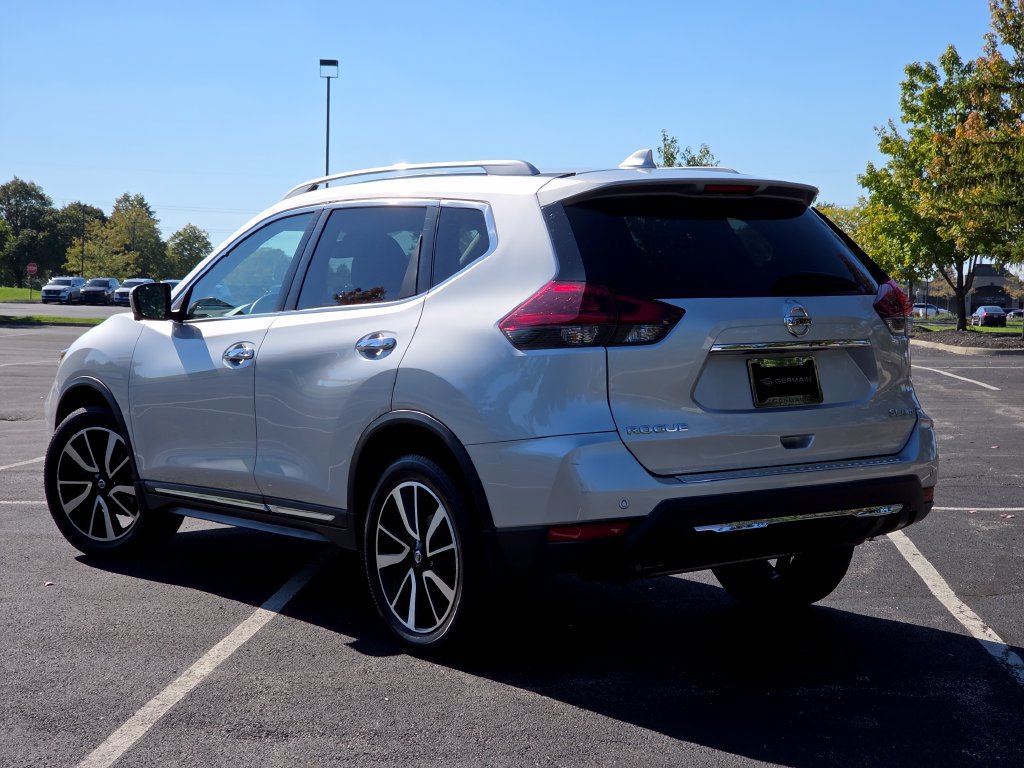 Used 2019 Nissan Rogue SL w/ Premium Package AWD/4WD image 22
