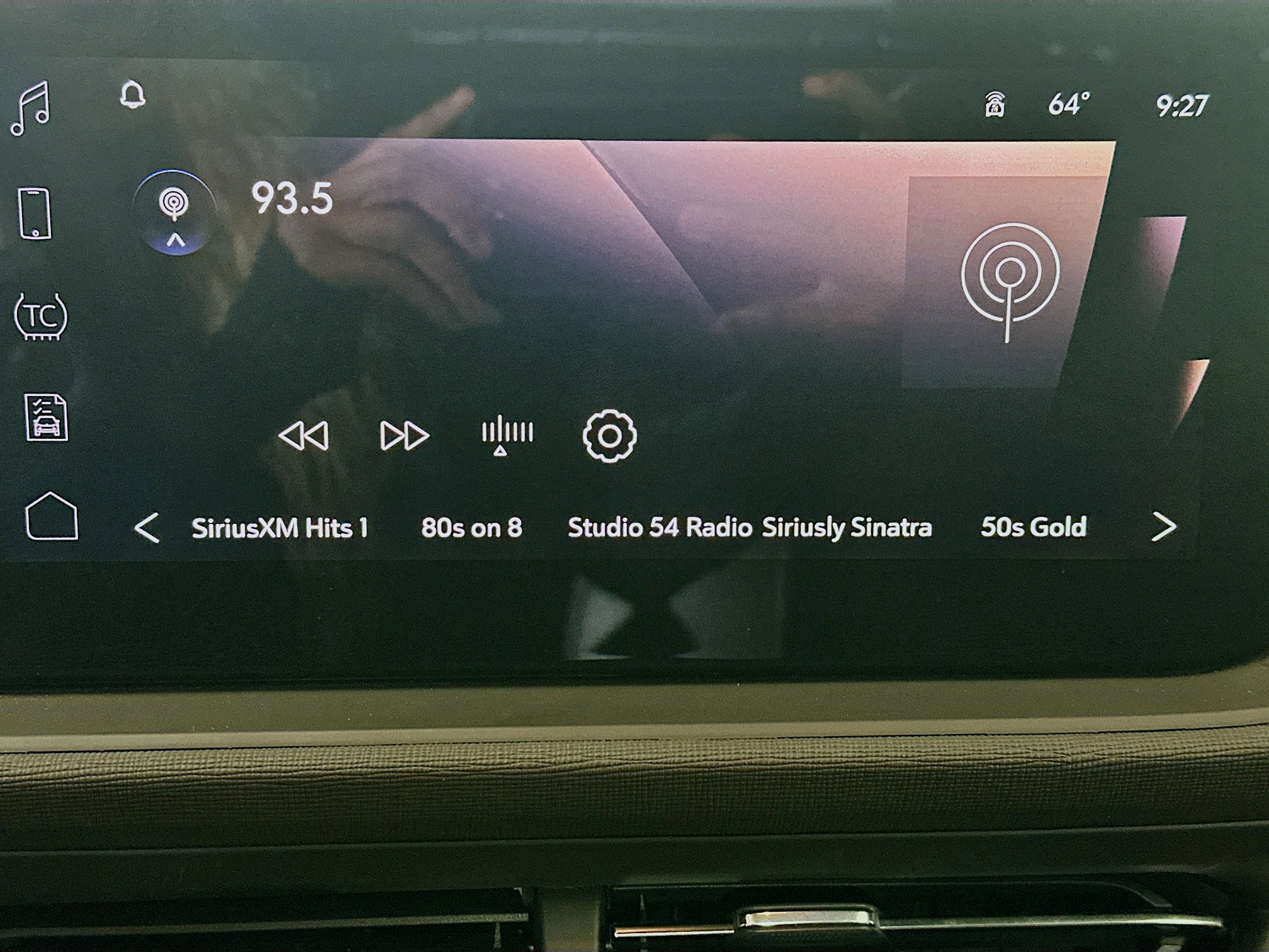 Used 2025 Buick Envista Preferred image 19