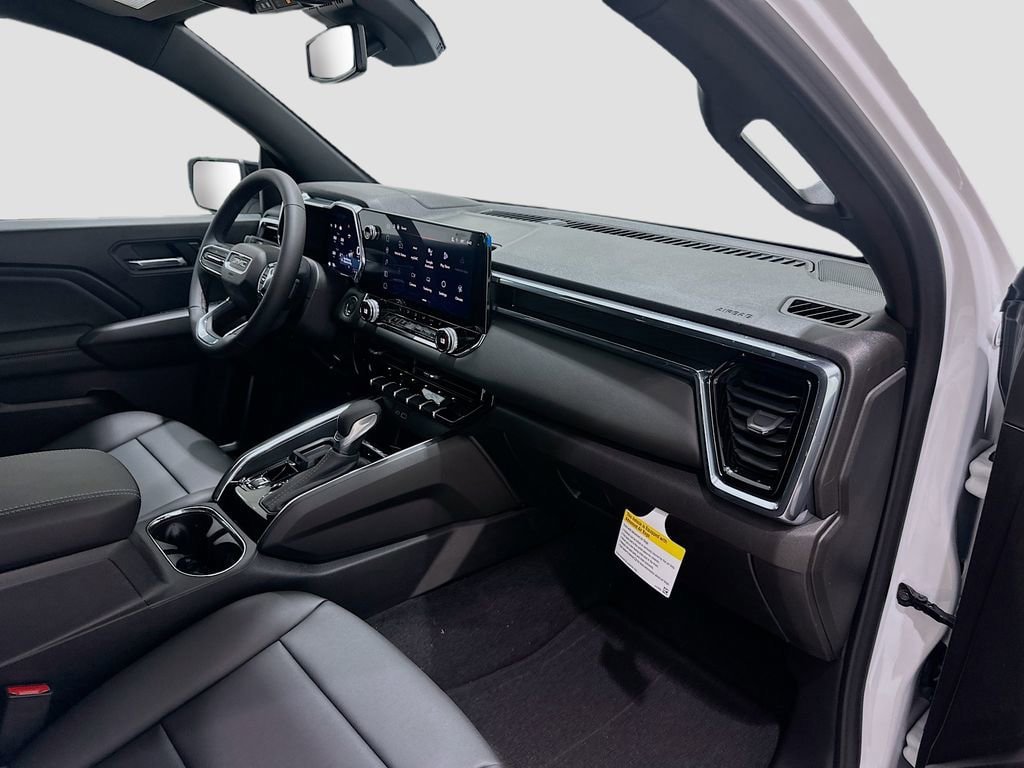 New 2026 GMC Canyon Elevation w/ Convenience Package RWD image 30