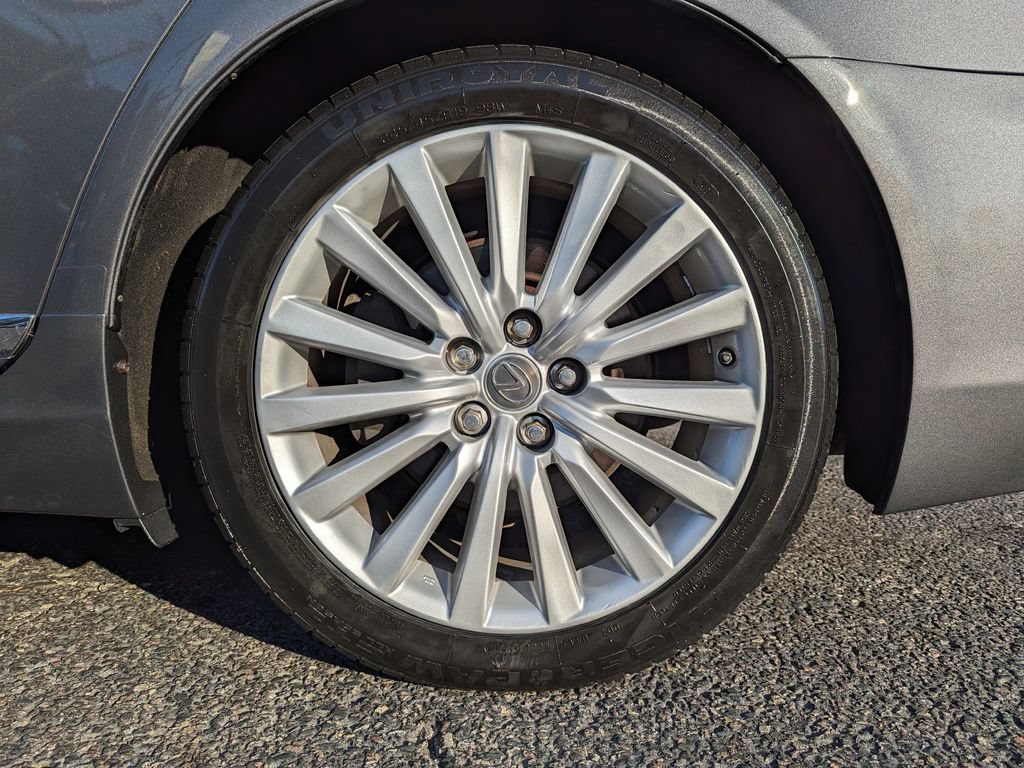 Used 2013 Lexus LS 460 AWD w/ Comfort Pkg image 52