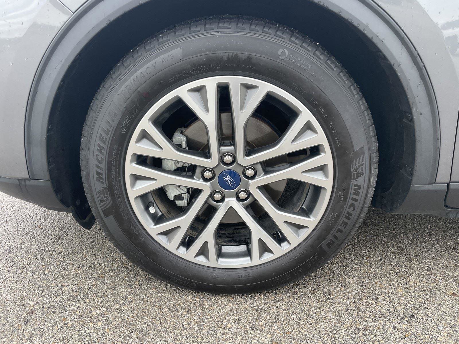 Used 2022 Ford Escape SEL image 38