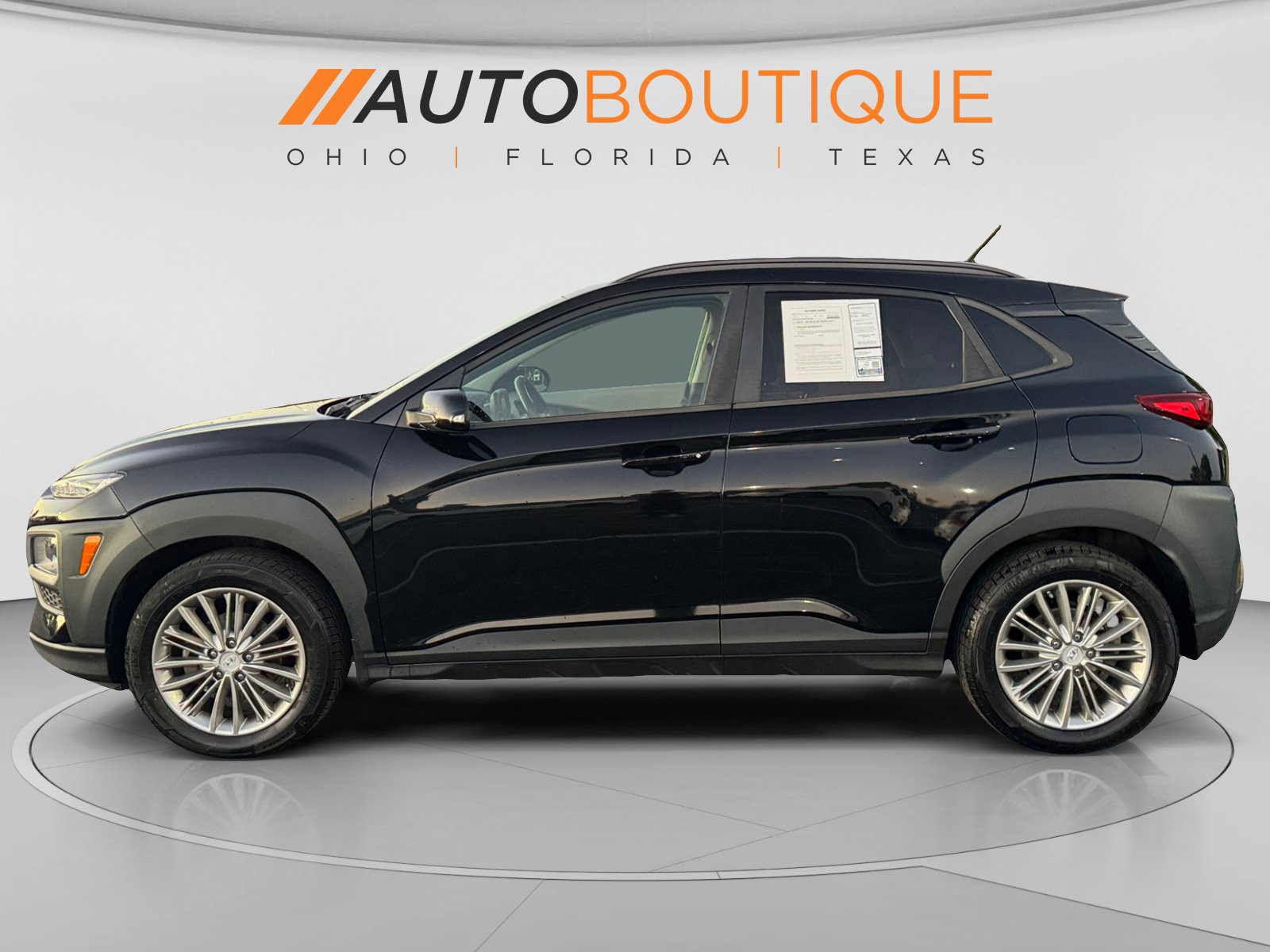 Used 2019 Hyundai Kona SEL FWD image 2