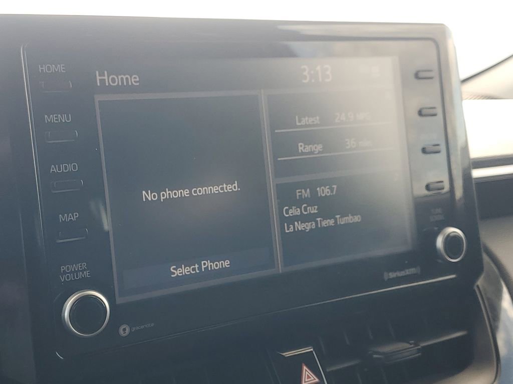 Used 2022 Toyota Corolla Cross LE image 25