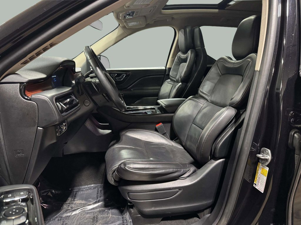 Certified 2022 Lincoln Aviator Grand Touring w/ Equipment Group 301A image 5