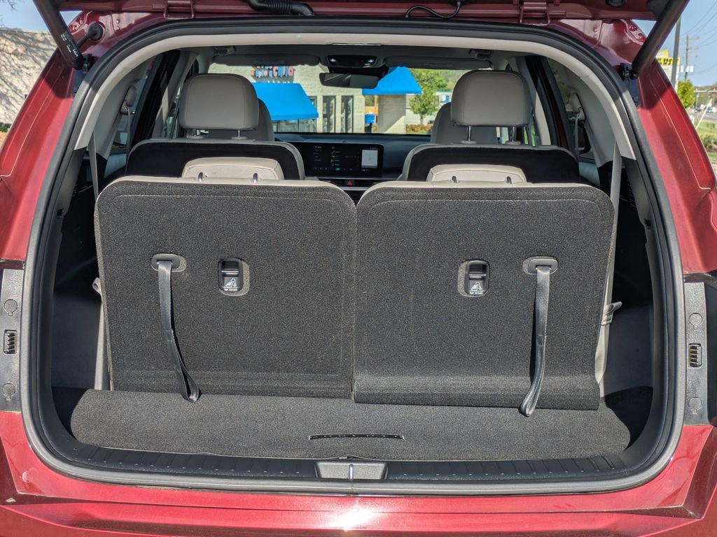 Used 2025 Kia Sorento SX image 13
