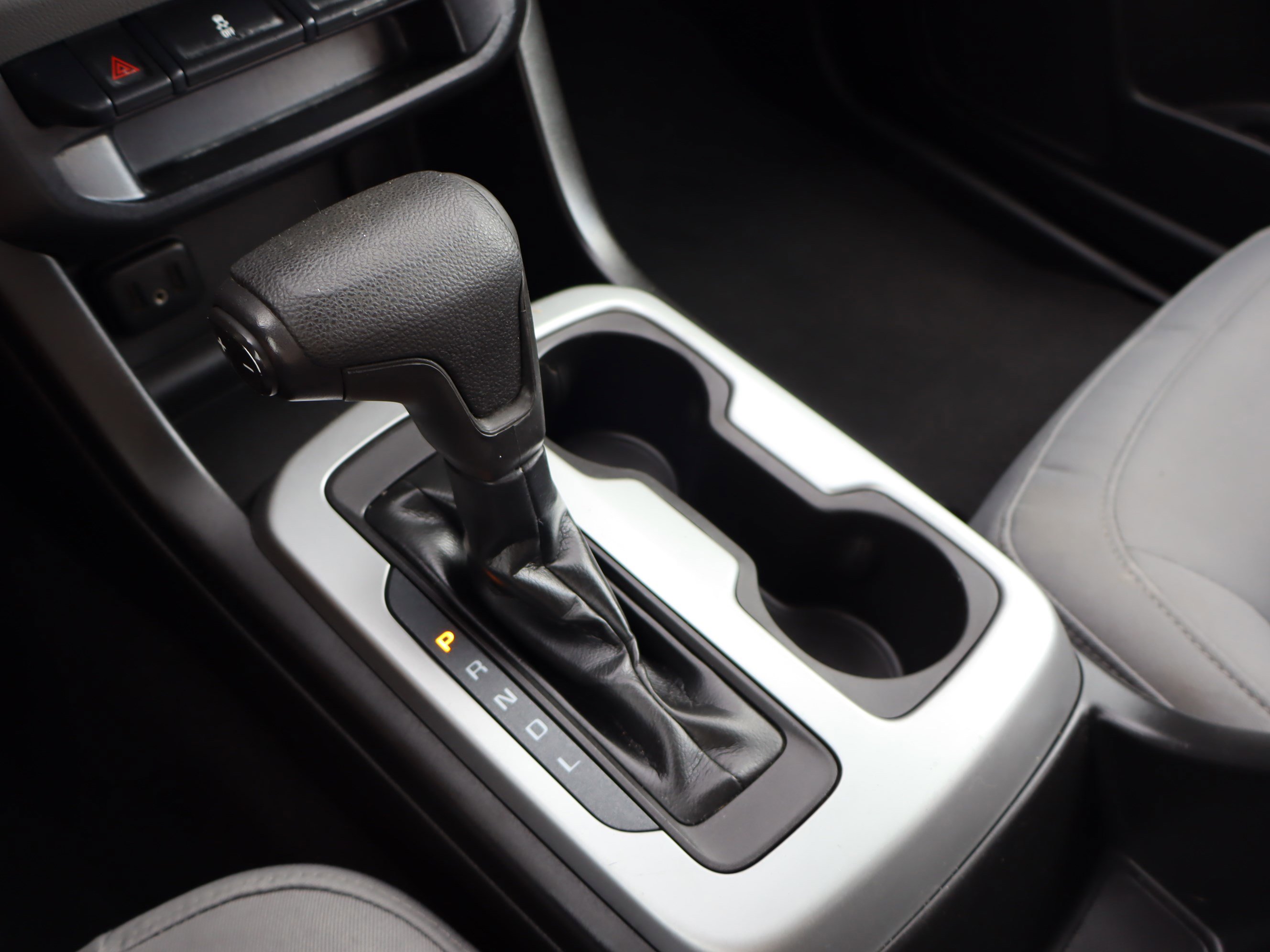 Used 2020 Chevrolet Colorado LT image 31