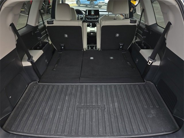 Certified 2025 Toyota Grand Highlander AWD image 38
