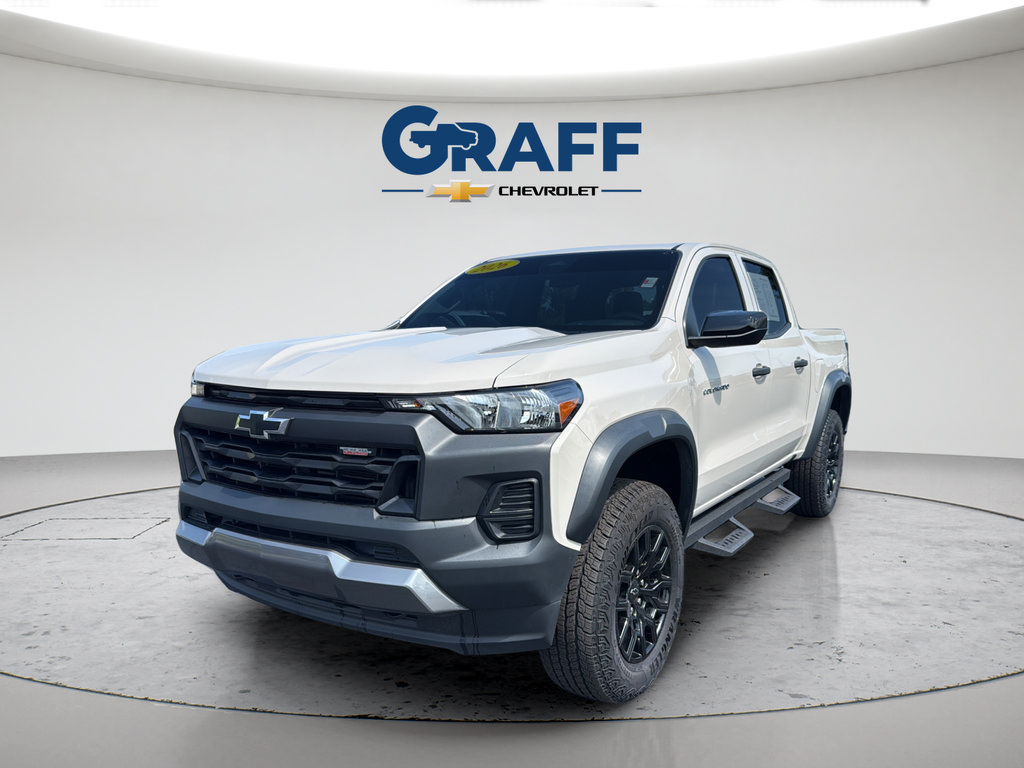 Used 2026 Chevrolet Colorado Trail Boss AWD/4WD image 1
