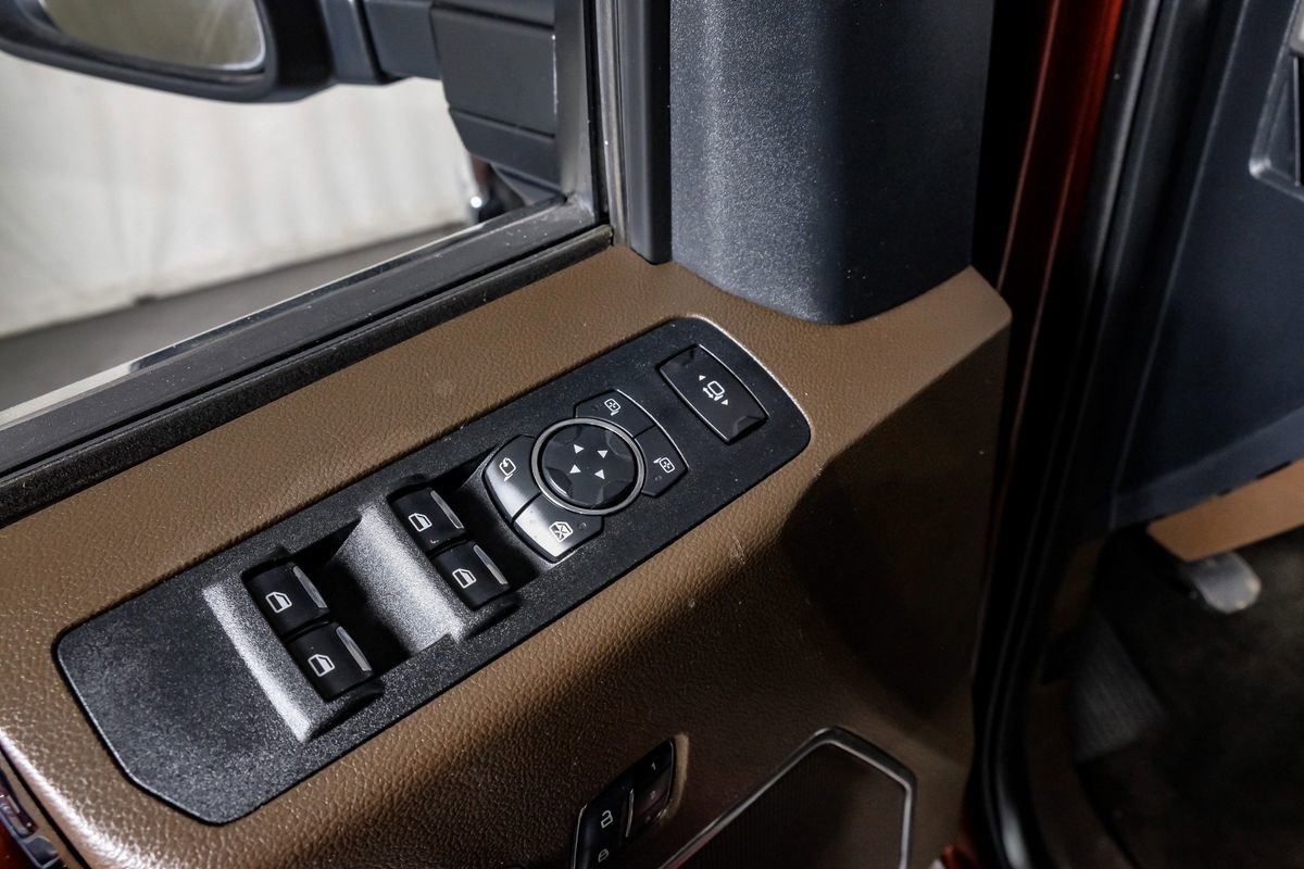 Used 2017 Ford F350 King Ranch w/ King Ranch Ultimate Package AWD/4WD image 36