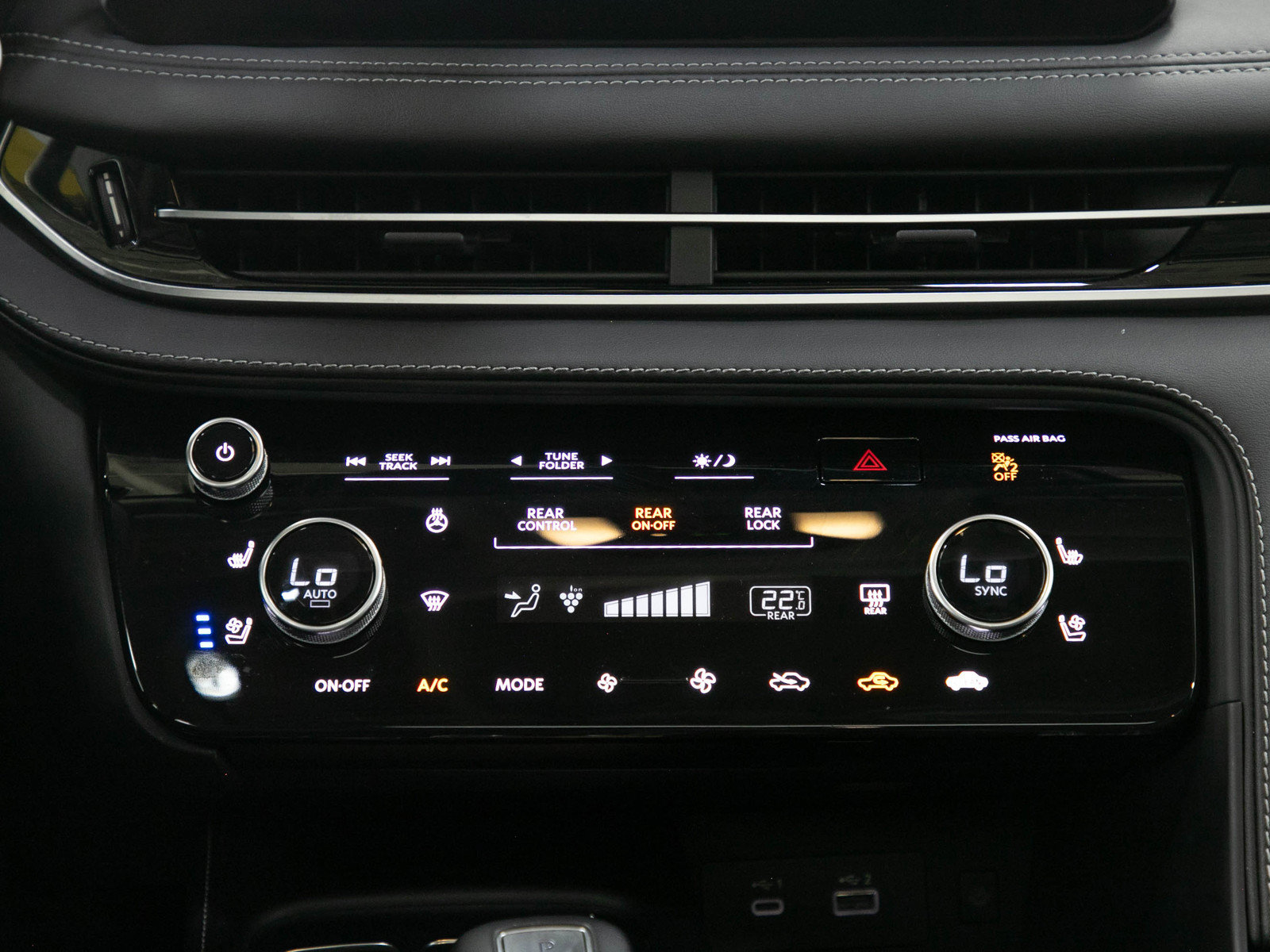 Used 2023 INFINITI QX60 Sensory AWD/4WD image 21