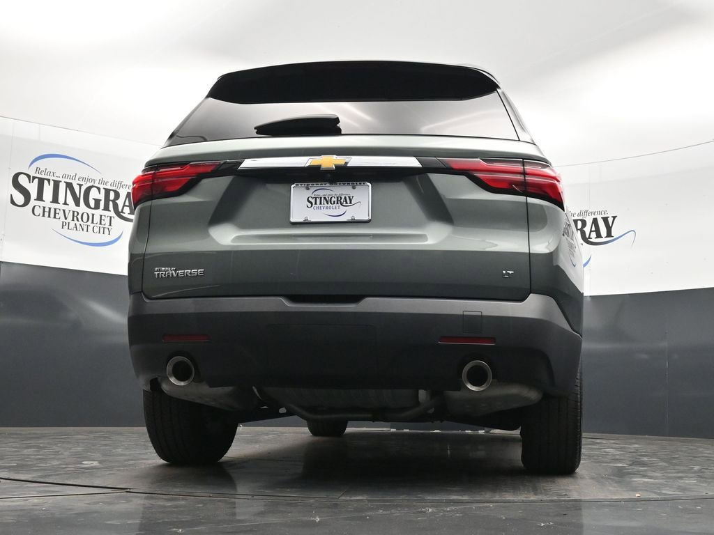 Used 2023 Chevrolet Traverse LT FWD image 22