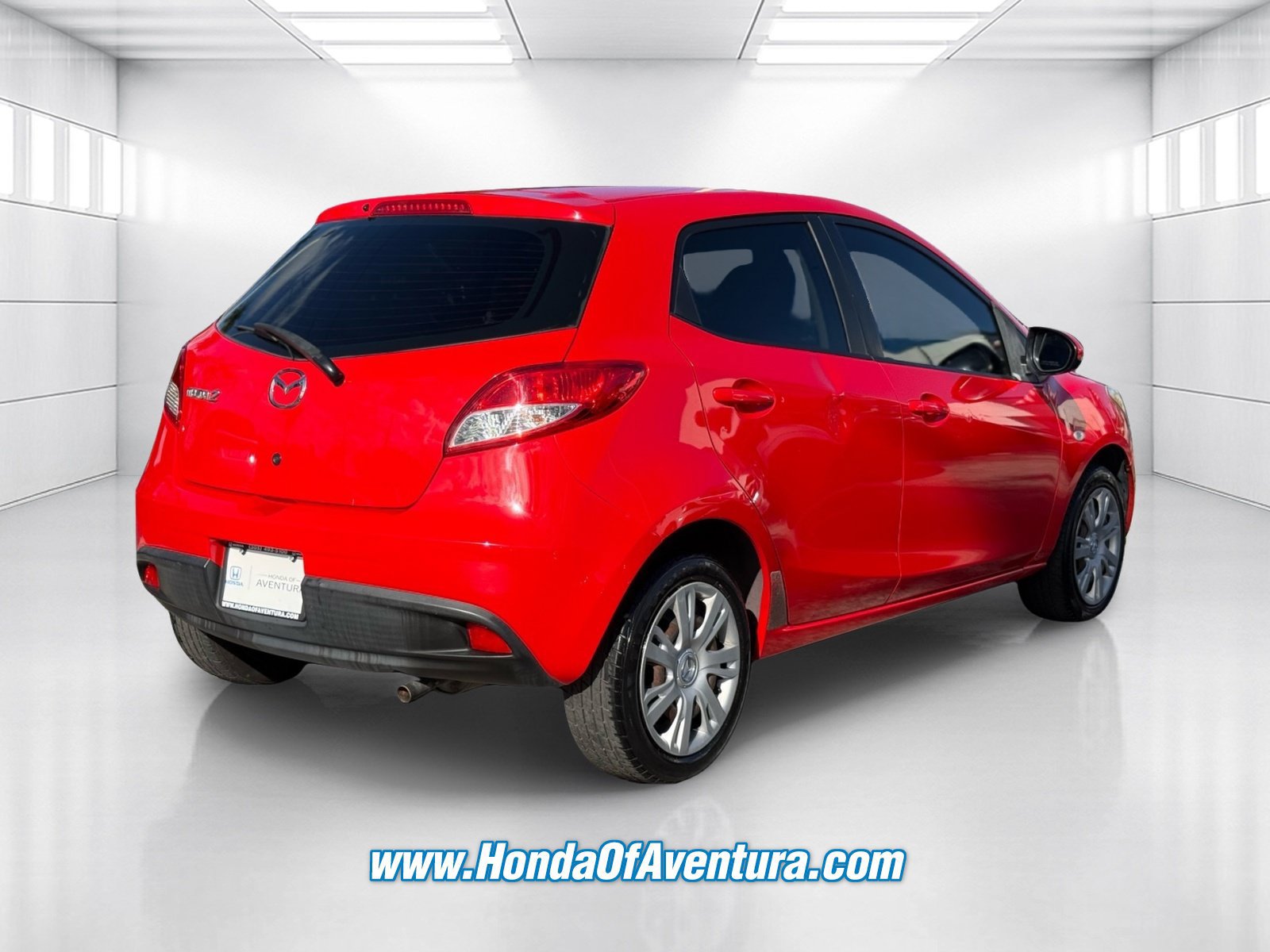 Used 2013 MAZDA MAZDA2 Sport FWD image 5