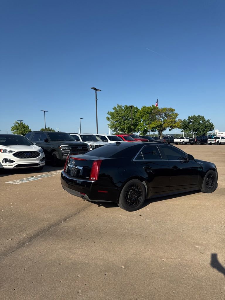 Used 2010 Cadillac CTS Premium RWD image 3