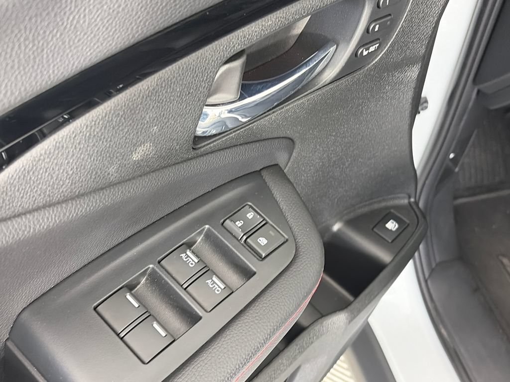 Used 2021 Honda Ridgeline Black Edition image 25