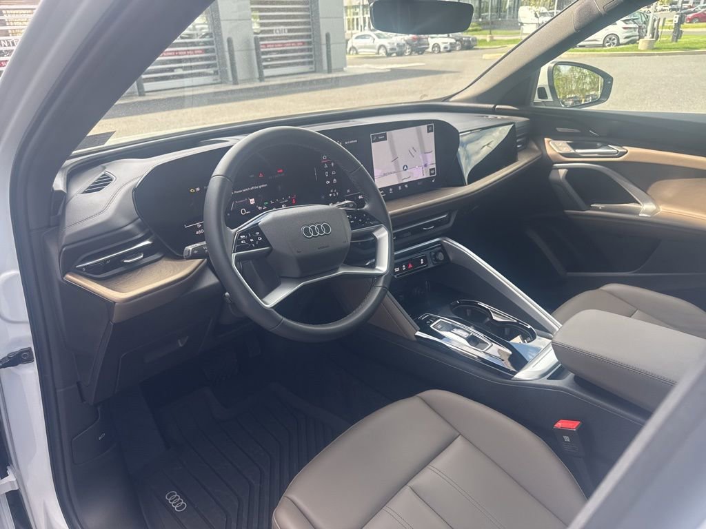 Certified 2025 Audi Q5 Premium w/ Premium Plus AWD/4WD image 28