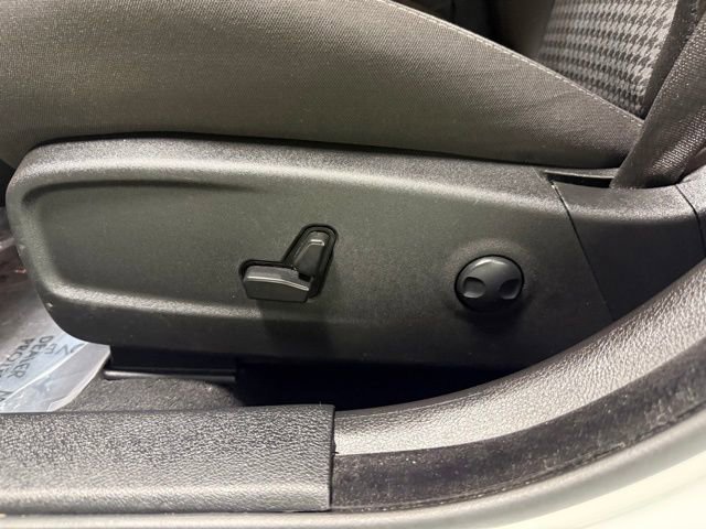 Used 2023 Dodge Charger GT image 12