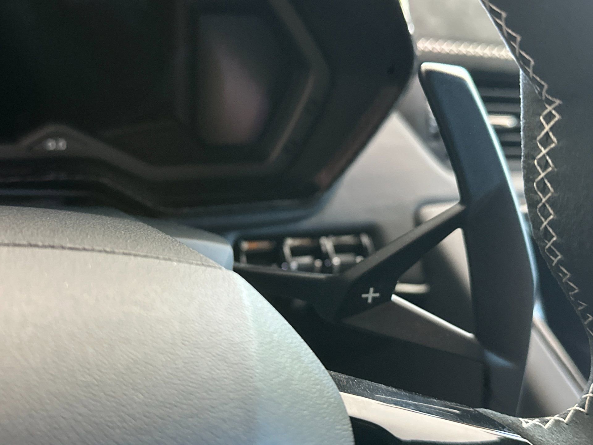 Used 2021 Lamborghini Aventador SVJ image 30