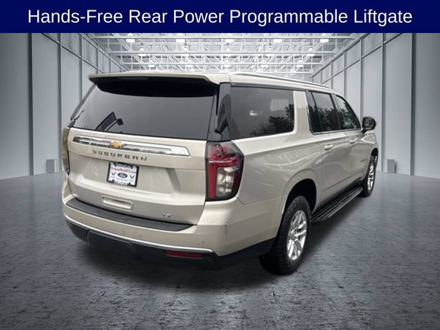 Used 2022 Chevrolet Suburban LT AWD/4WD image 8
