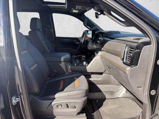 Used 2025 GMC Sierra 1500 AT4 w/ AT4 Premium Package AWD/4WD image 27