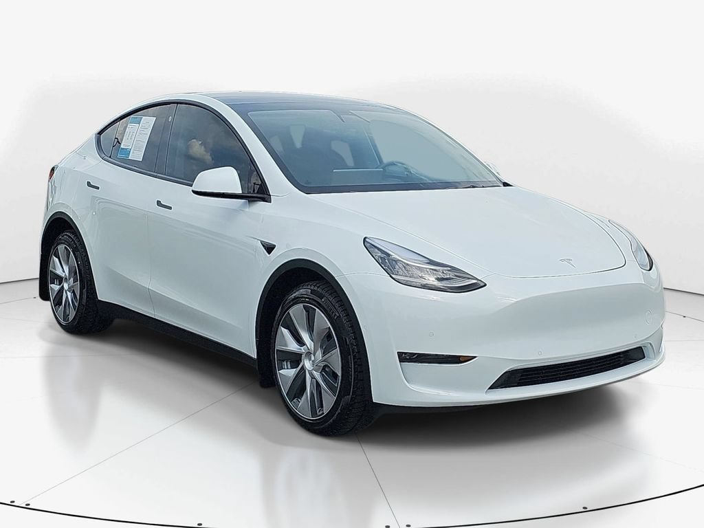 Used 2022 Tesla Model Y Long Range AWD/4WD image 3