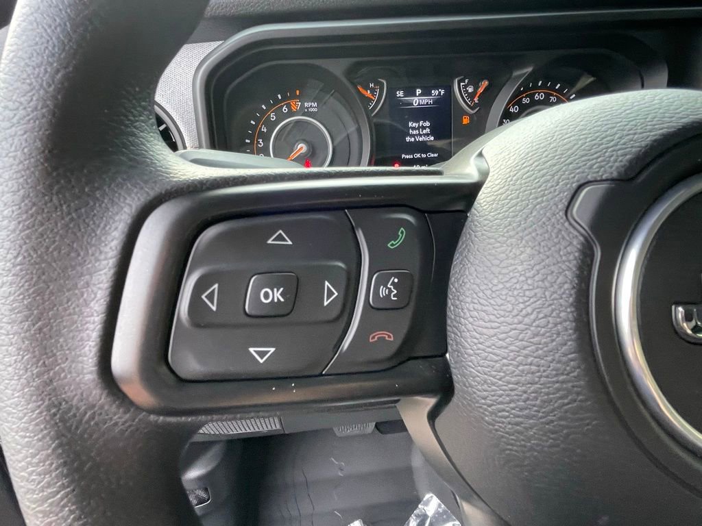 New 2025 Jeep Gladiator Sport AWD/4WD image 27