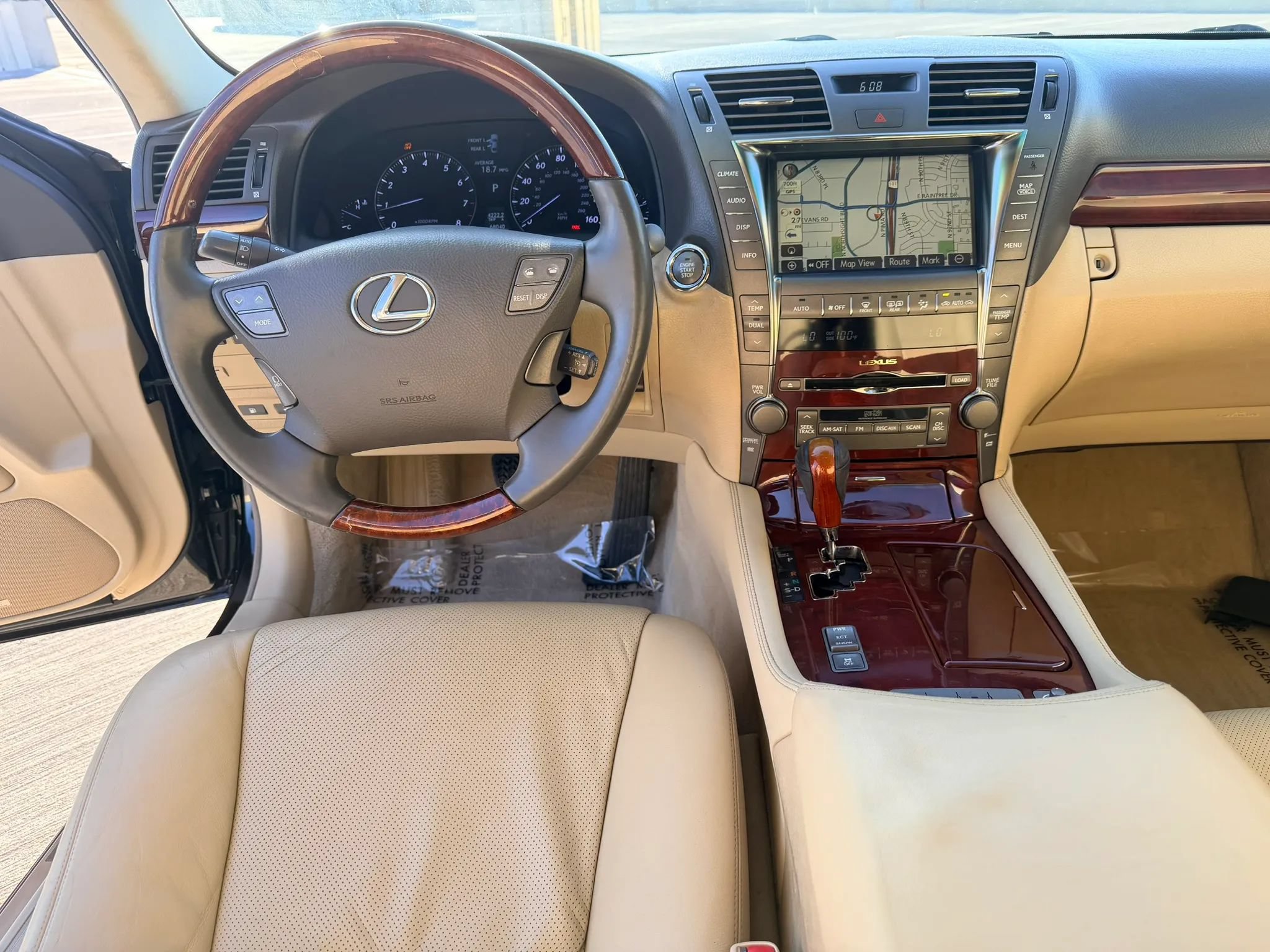 Used 2007 Lexus LS 460 RWD image 16
