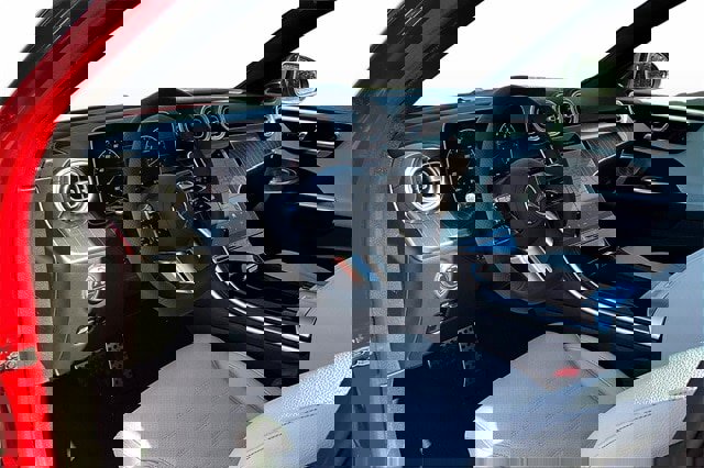 New 2026 Mercedes-Benz C 300 4MATIC Sedan image 8