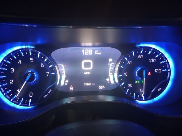 Used 2018 Chrysler Pacifica Touring-L Plus w/ Advanced Safetytec Group image 7