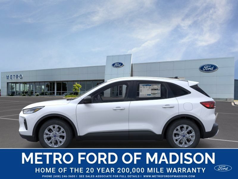 New 2026 Ford Escape Active w/ Tech Pack #1 AWD/4WD image 3